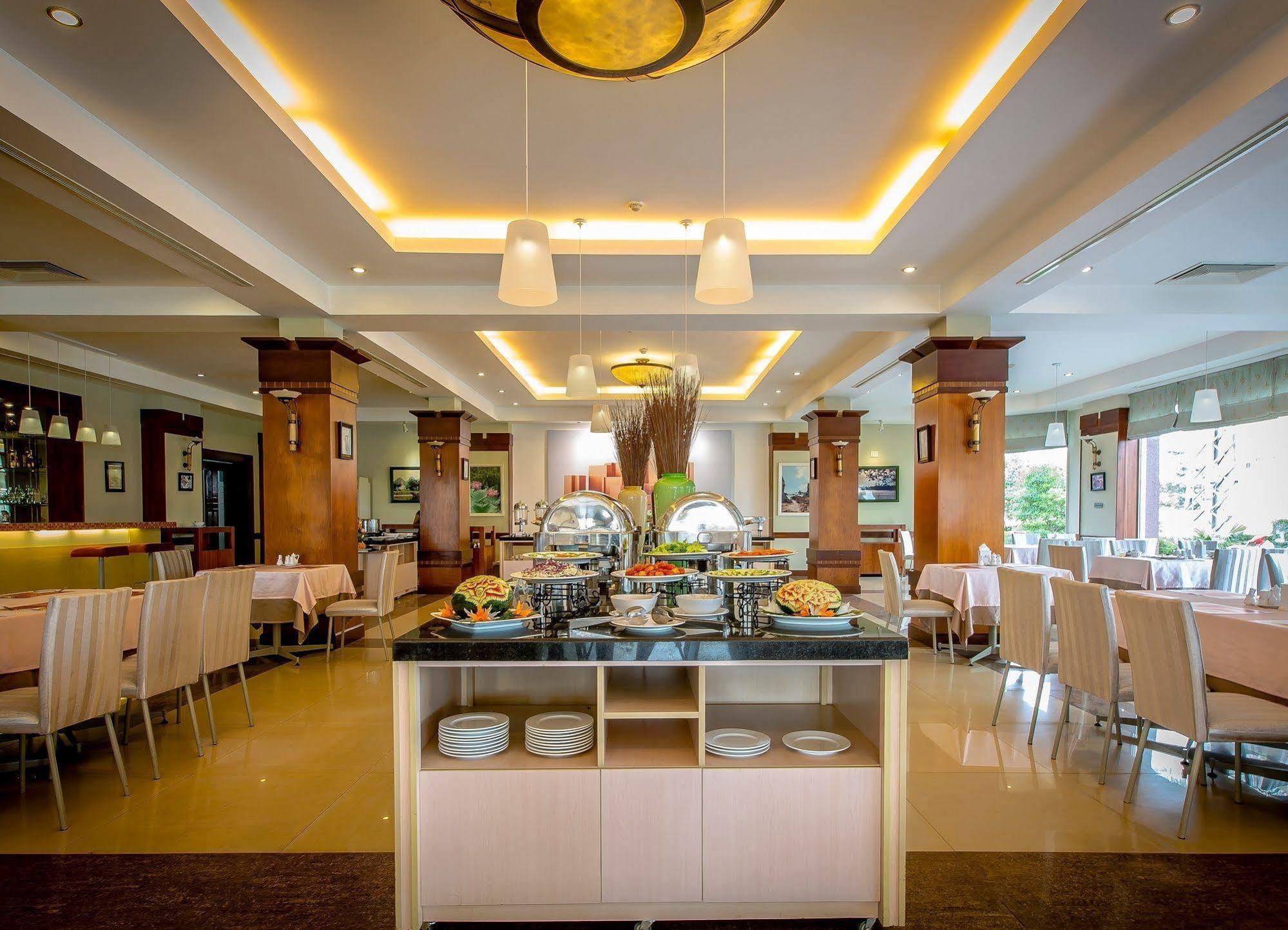 Sai Gon Quang Binh Hotel Dong Hoi Kültér fotó